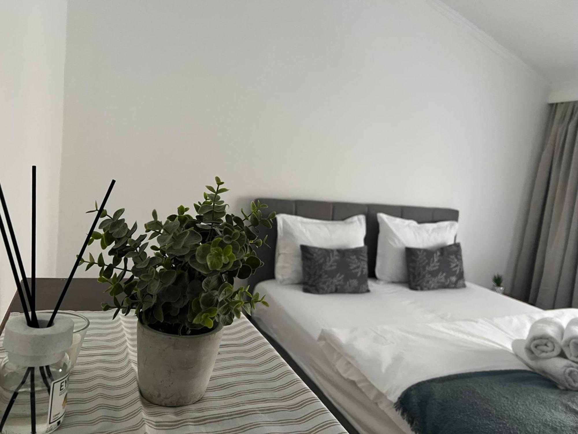 Ndl City Center Apartment Cluj-Napoca Exterior photo